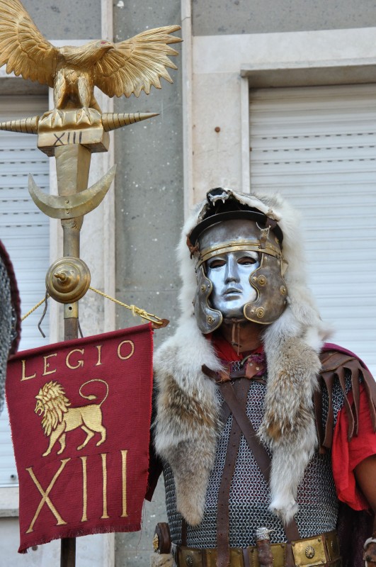 signifero XIII legio